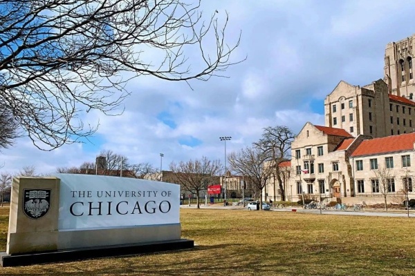 芝加哥大学和康奈尔大学哪个好